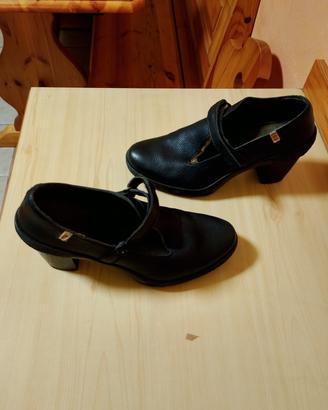 scarpa in pelle