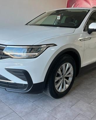 Volkswagen Tiguan II 2022 2.0 tdi Life 122cv SENZA