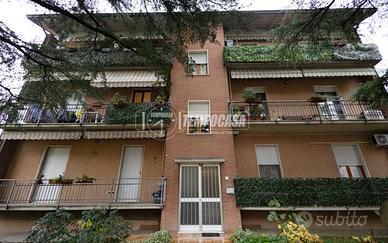 Ultimo Piano Ristrutturato con Terrazzo e Due Matr