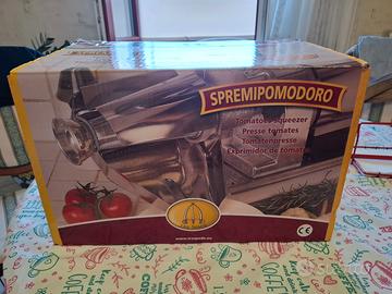 Tre Spade Spremipomodoro professionale elettrico