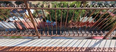 RINGHIERA DA BALCONE IN FERRO