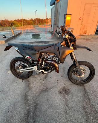 Fantic Motard 50 - 2024