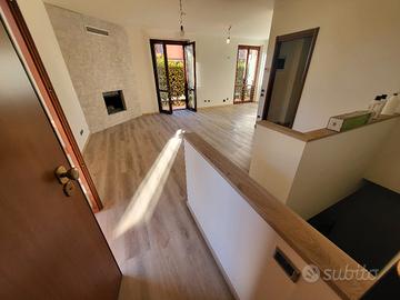 posa pavimenti spc laminati rilevigatira parquet