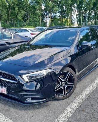 MERCEDES-BENZ A 180 d Premium AMG *PACK LUCI *PA