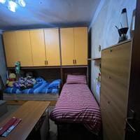 Cameretta a tre letti, 500 euro trattabili