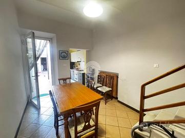 5 LOCALI A VIAREGGIO