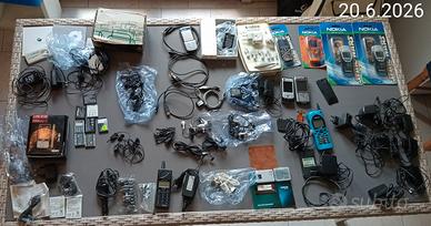 Nokia Sony Ericsson cover accessori cellulari 