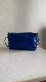 Borsetta con tracolla in blu elettrico