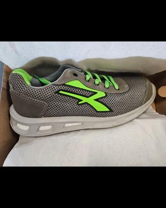 Scarpe antinfortunistica