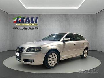 Audi A3 SPB 5p 1.6 102cv Attraction