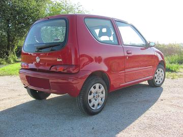 fiat 600 ultimo modello - in buono stato