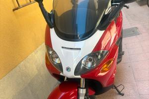 Piaggio x9 250