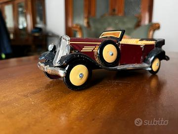 Modellino latta Mercedes convertibile