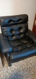 Poltrona Coronado in pelle nera