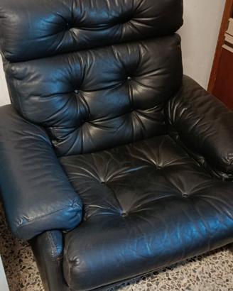 Poltrona Coronado in pelle nera