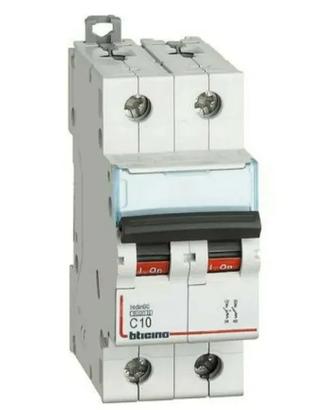 Interruttore Magnetotermico Modulare C10 400V