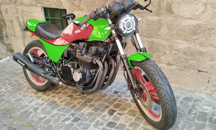 Kawasaki GPZ 750 - 1983