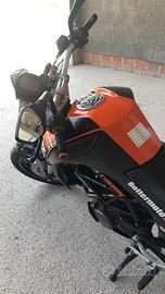 KTM Duke 125