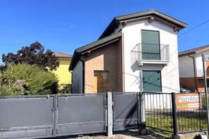 Villa singola al grezzo avanzato