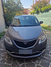 Lancia Ypsilon GPL