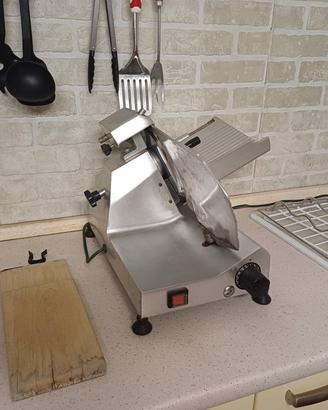 Affettatrice Elettrica in Acciaio Inox