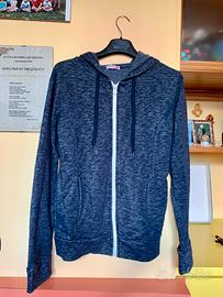 Felpa blu con cappuccio (XL)