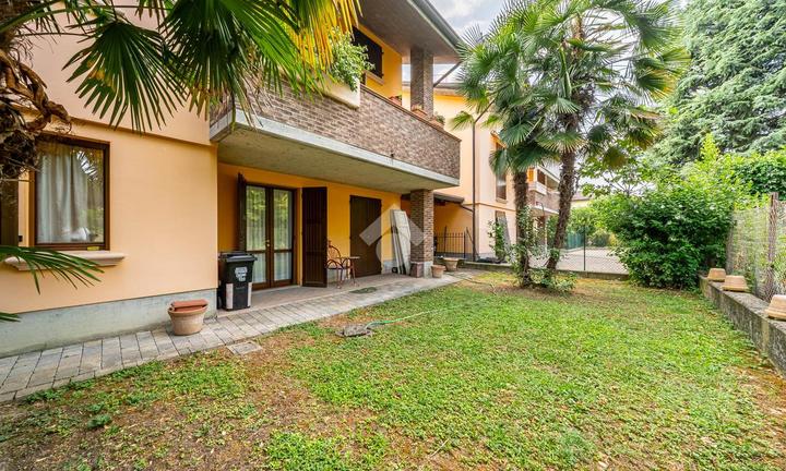 PORZIONE DI BIFAMILIARE A MONTECCHIO EMILIA