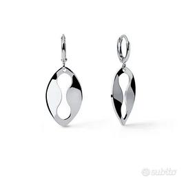 Orecchini Unoaerre a maglia marina argentata 2664