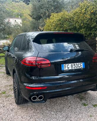 Porsche Cayenne permuta/ finanziamento
