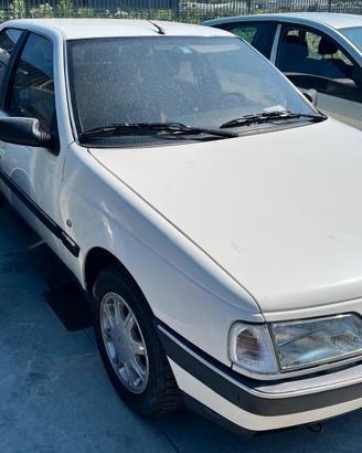 PEUGEOT 405 per ricambi usati