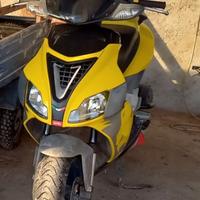 Aprilia sr50 2t