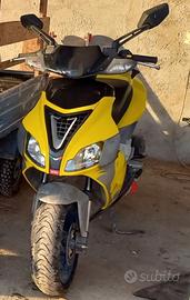 Aprilia sr50 2t