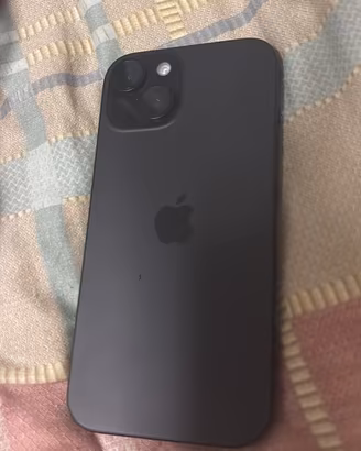 iPhone 15 128 GB – BATTERIA 100% – GARANZIA