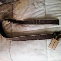 Cinta Alcott nuova con etichetta