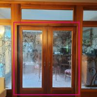 Porte con vetrate decorate a mano