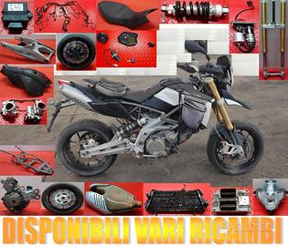 APRILIA DORSODURO 750cc  ANNO 2010 X RICAMBI