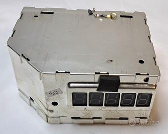 Grundig Satellit 3400 Professional -Frequenzimetro