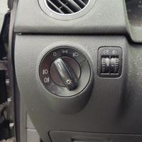Interruttore fari VOLKSWAGEN GOLF 5 PLUS del 2006