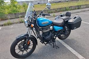 Royal Enfield Meteor 350 supernova