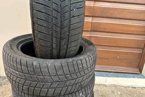 Gomme auto