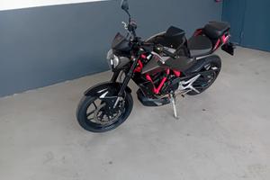 Hyosung GD 250 - 2018