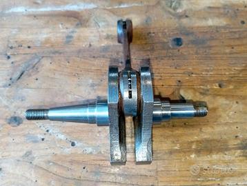 Albero motore Vespa VL1 VL2 nuovo