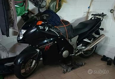 Cbr xx 1100