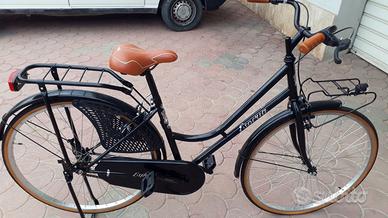 bicicletta Esperia con ruote da 28"