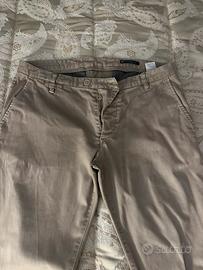 Pantalone chino