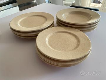 Set piatti x 4 persone
