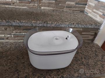 fontanella abbeveratoio per gatti e cani