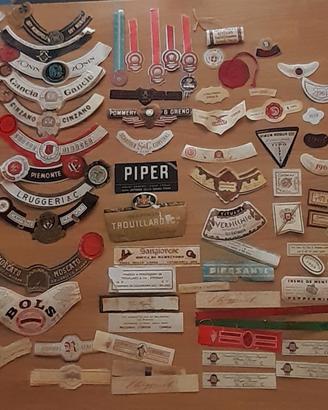 Etichette e collarini d'epoca da collezione