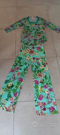 completo maglietta e pantaloni a fiori taglia 42
