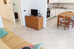 Climatizzato con 2 camere e 2 bagni